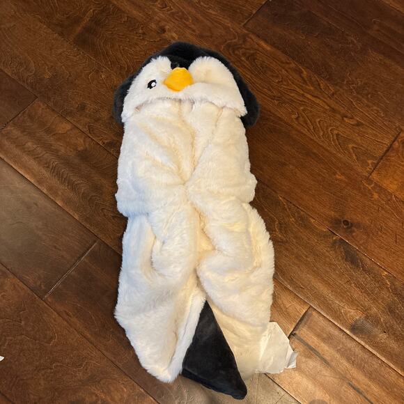 Target Wondershop Hooded Blanket Penguin Plush 40" x 30" NEW - Picture 1 of 3